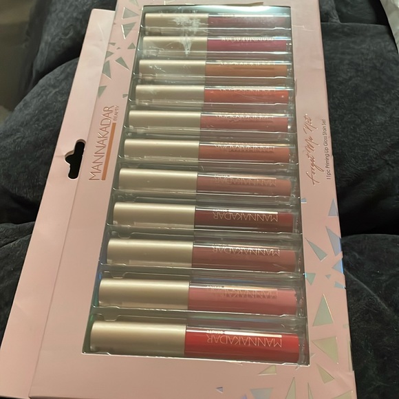 Manna Kadar Makeup Lip Gloss Poshmark